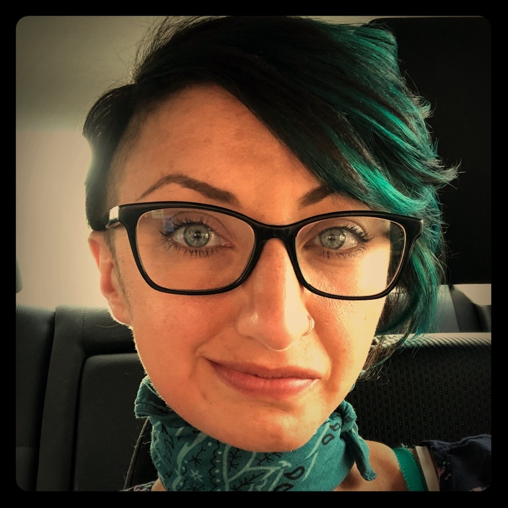 Meet your Posher, Jocelyn